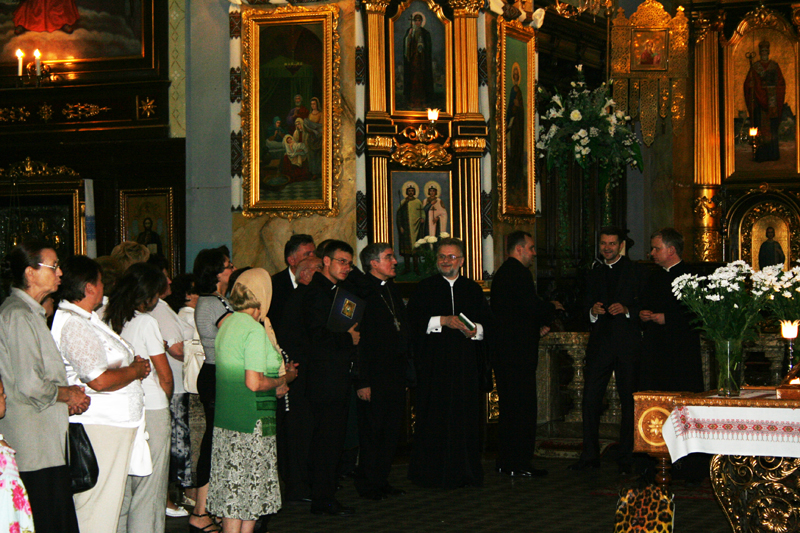 files/mix/svjata/Lujis Kardinal Martines Sistak z Barseloni/kardynal8.jpg